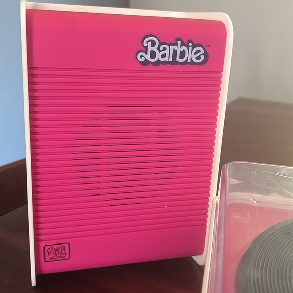 1980’s Barbie record player - Concept 2000 - Barbie Deluxe Phonograph - vintage - Picture 2 of 10